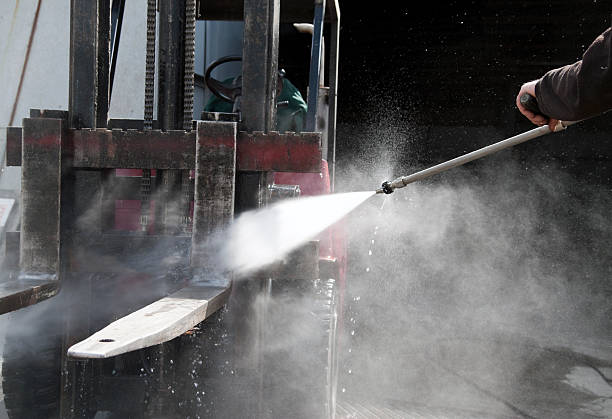 Best Warehouse Cleaning  in Midway North, TX